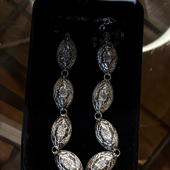 Vintage Black and Silver Necklace Reversable - Picture 4 of 4